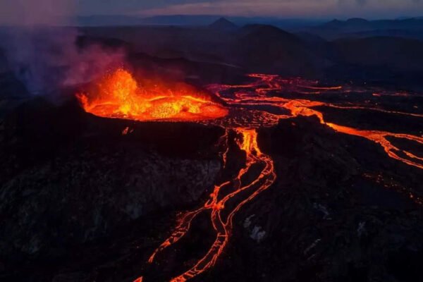 Pictures show stunning view of recently erupting Icelandic volcano – Times of India