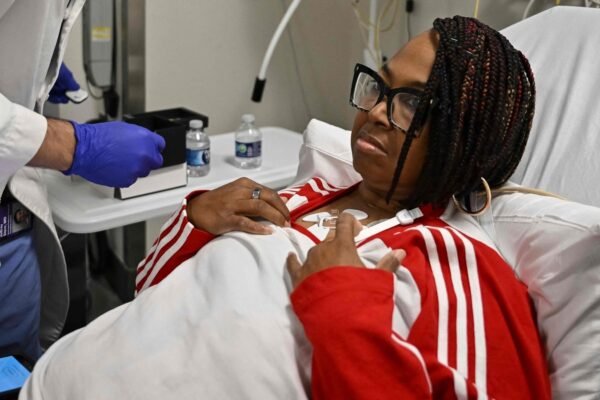 American woman got second chance at life after pig kidney transplant: “I’m very happy”