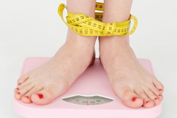 Can warm drinks help you lose weight? A nutritionist shares 5 amazing weight loss tips