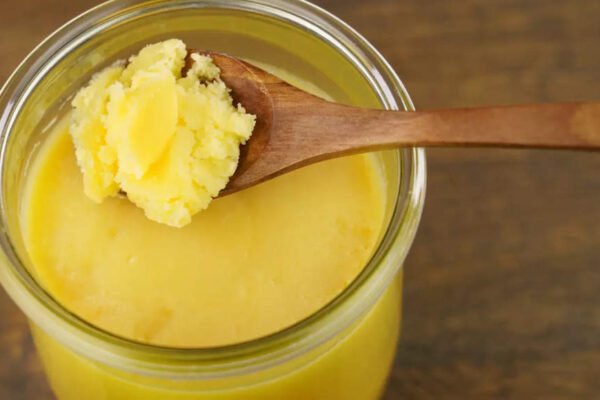 25 Tonnes of Adulterated Ghee Seized: 8 Easy Tips on How to Identify Fake Ghee How to Identify Fake Ghee