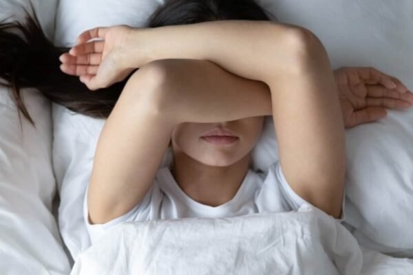 Do you feel a strong need to be alone when you are stressed or overwhelmed? The psychotherapist explains why