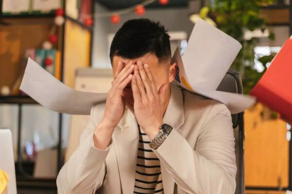 5 outdated working places to go, according to Adam Grant