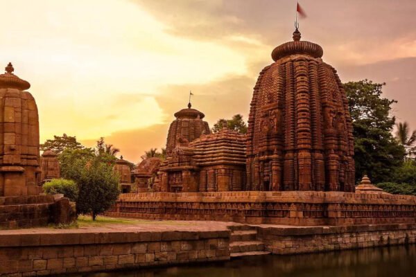 In this Indian temple, allegedly devoted to get rid of debt and poverty