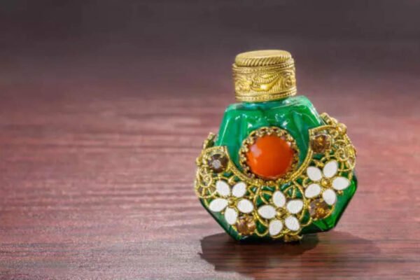 Did you know that the wife of Emperor Mughal Shah Johan Mumtaz Mahal became the inspiration of the second in the world on the most popular perfumes? – India’s times