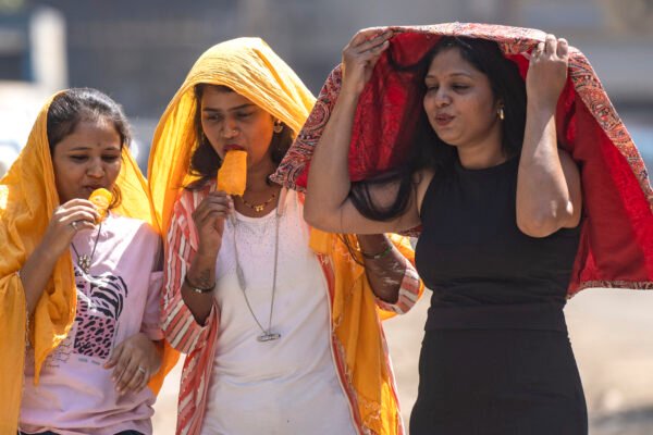 As the Maharastra temperature rises, doctors say