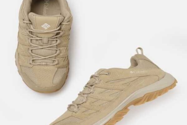 The 10 best waterproof shoes for men: a detailed guide comparison and buying