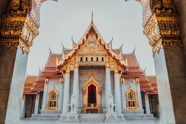 From the “white lotus” to white sands: Bangkok Airways is expanding for tourist tributary