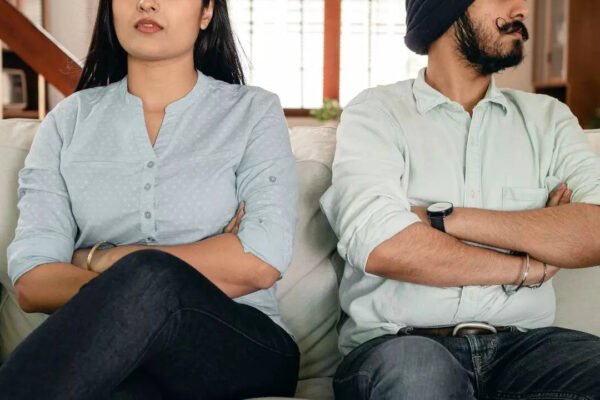 5 subtle signs of marriage on the border of the break