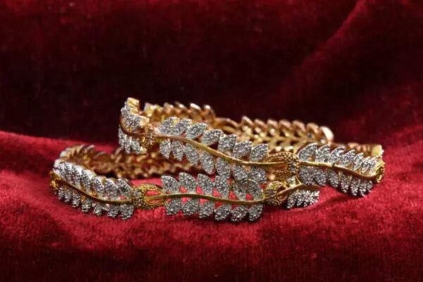 Gold or Diamonds: What to buy on Akshi? – India’s times