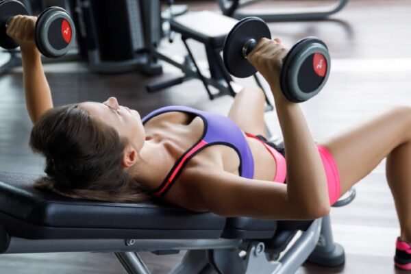 Dumbbell Press slope: Exercise for getting stronger upper chest