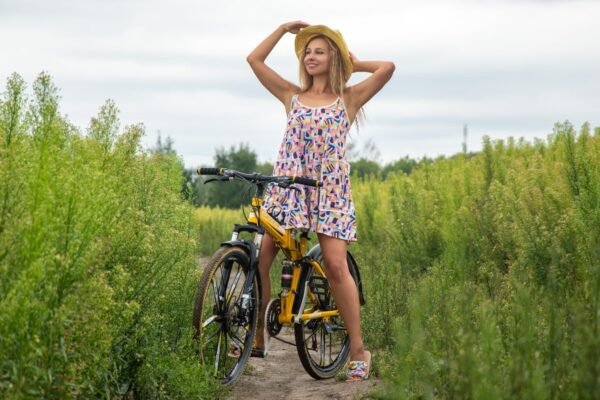 Summer Sales Dresses: Up to 70% Discount per piece, MIDI and flower dresses; Install your summer style