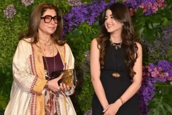 67 -year -old Dimple Kapadia gives young stars for their money in an elegant silk outfit at the Maddock event