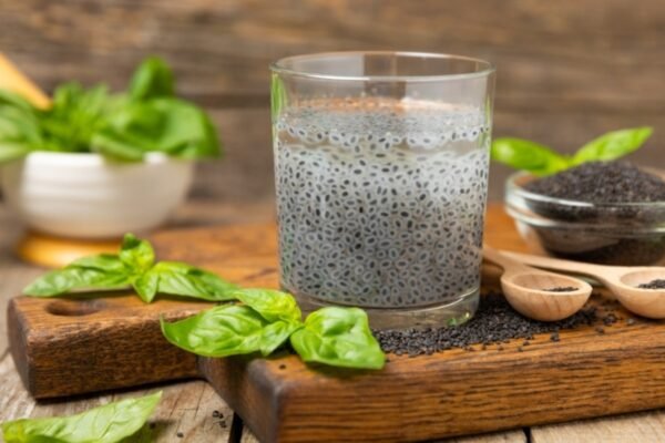 A nutritionist reveals what can happen when you drink Sabja’s seed water for 7 days: shining the skin to protect thermal stroke