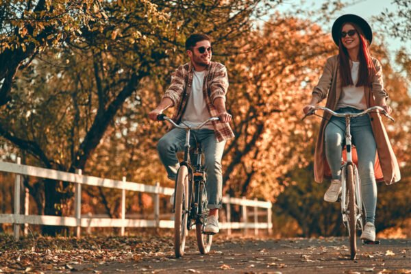 A coach is sharing 6 green flags that you may miss you and your partner