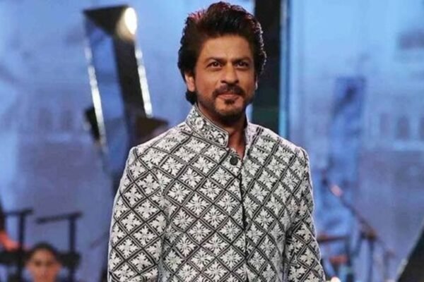 Shah Rukh Khan Kurta looks like: recreate ethnic attacks srk and feel like Bollywood Royalty