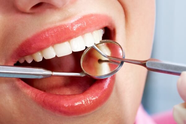 4 Casual habits that secretly destroy the teeth, according to dentists – India’s time