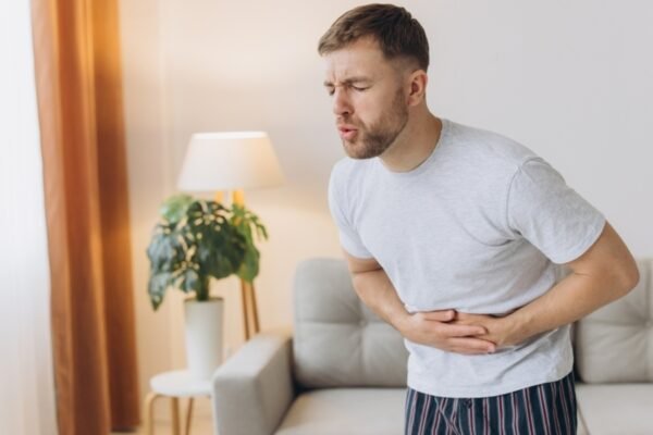 Surgeon’s stock is 6 early signs. Your body can warn you about the bad bowel health: “Are you always tired or swollen?”