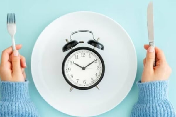 A weight loss coach that dropped 9 kilograms, stock 4 bugs in the restaurant to avoid: Don’t start with a cocktail