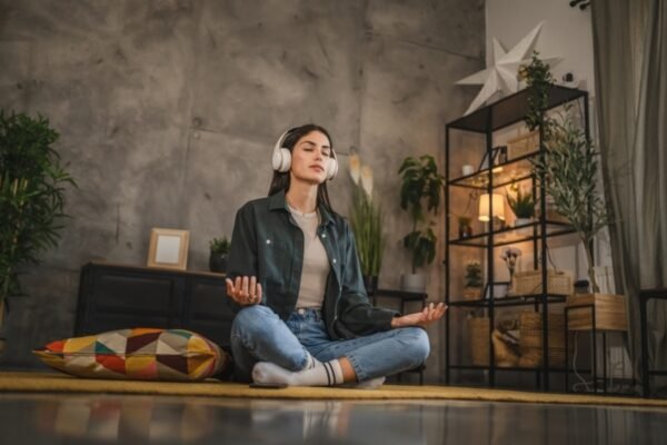 Reflect with greater focus: 4 tips to create a soothing corner for daily practice