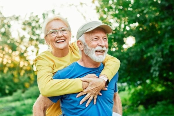 A well -defined diet for older adults: 5 nutrients that improve muscle strength, bowel balance and overall health