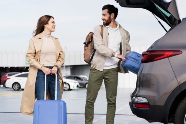 The man refuses to pick up his wife from the airport; leaves Reddit, divided into someone who is wrong: “she needs to grow”