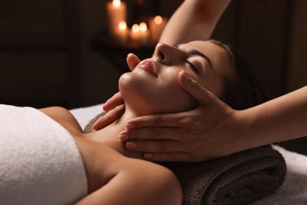 SPA -therapy 101: Beginner guide for a soothing massage, benefits and how to pick up for you the right