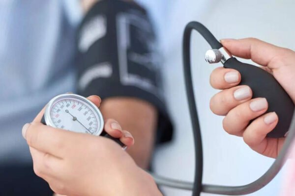 Symptoms of high blood pressure: 3 high blood pressure symptoms that often go unnoticed | – India’s times