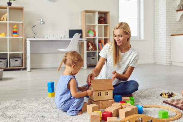 How to teach children kindness: 5 parade for parents