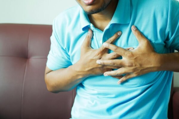 A cardiac surgeon explains how the difference between the heart attack and the heart stop can save life