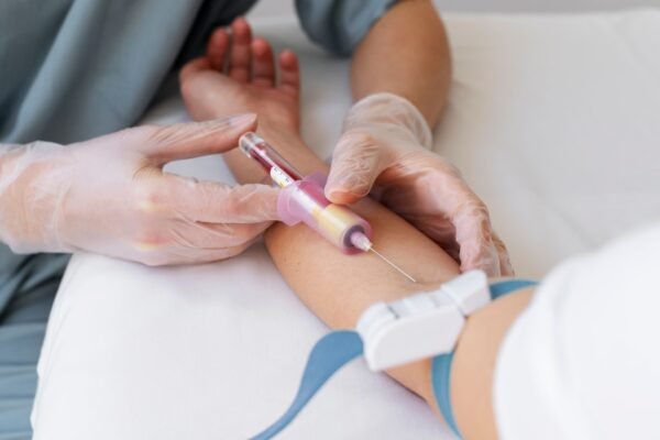 At what age do you first check cholesterol? The cardiologist reveals: “If you have a strong family story …”